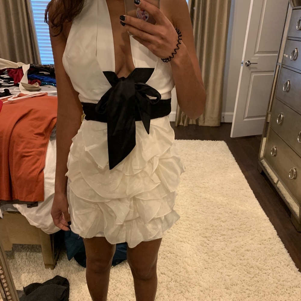 Bebe white ruffle bow dress with halter neck